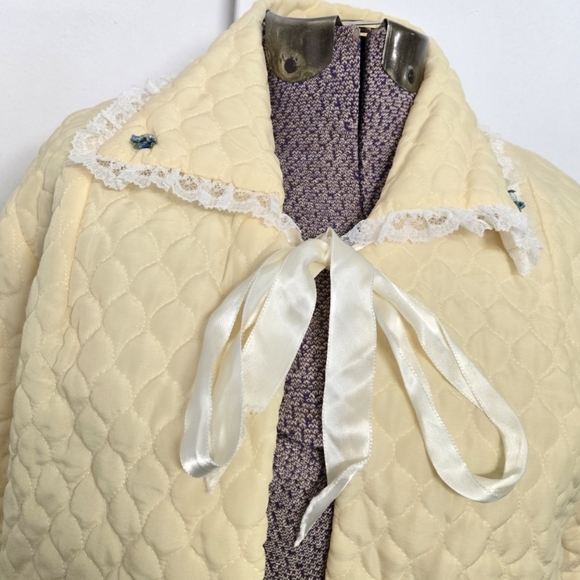 1960s Nanette? Quilted Yellow Blazer Open Jacket Tie Ribbon Size Medium - Picture 2 of 6